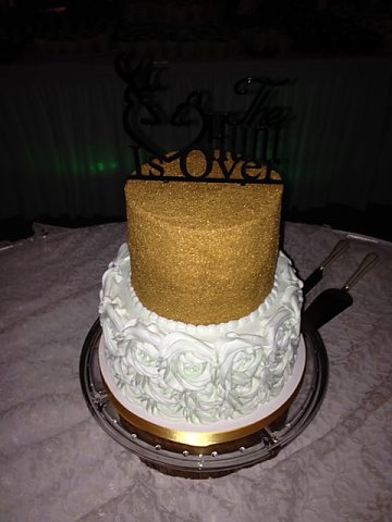 2 tier rosette buttercream and gold sugar