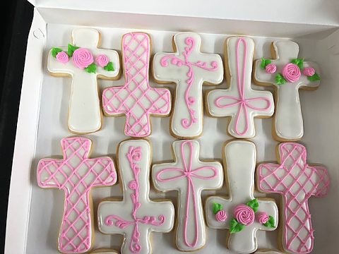 girl's baptism cookie crosses