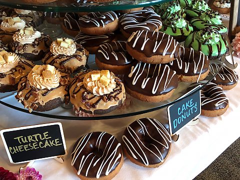 Turtle Cheesecake Donuts & Cake Donuts